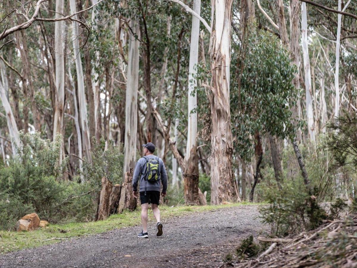 Hanging Rock Views Woodend Esterno foto